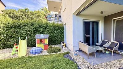 Rijeka, Srdoči trosoban stan 62 m² s velikom okućnicom