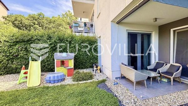 Rijeka, Srdoci háromszobás lakás 62 m² nagy kerttel