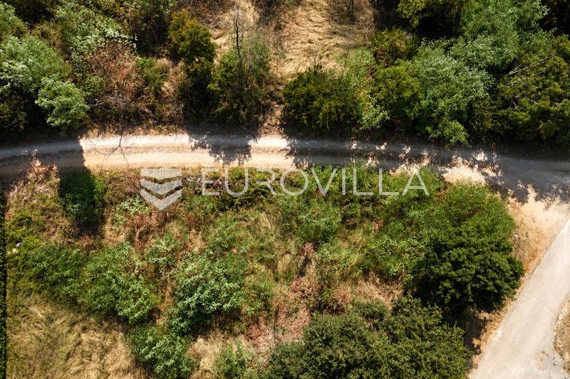 Istria, near Poreč, attractive building plot 883 m² with building permit and project - 5