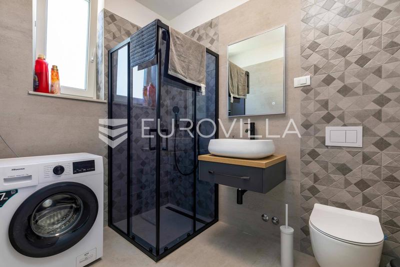 Istra, Svetvinčenat, elegantna vila s bazenom za dugoročan najam - 16