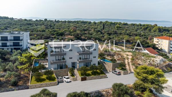 Čiovo, novogradnja, moderan trosoban stan površine 95,39 m²