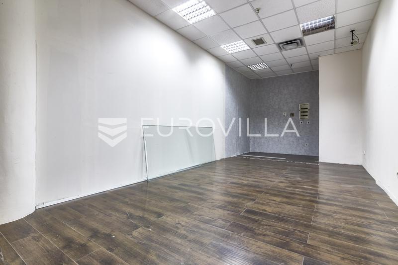 Zagabria, centro Importanne, ufficio 30 m² - 1