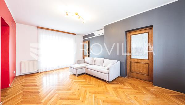 Zagreb, Gračani, prekrasan trosoban stan s terasom 69,42 m²
