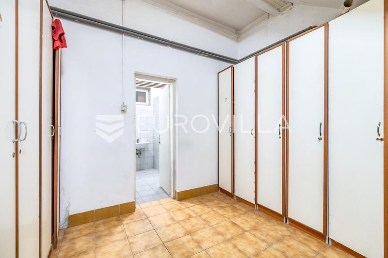 Velika Gorica, iroda, raktár és gyártócsarnok 1600 m²-en, 3580 m²-es telken - 9