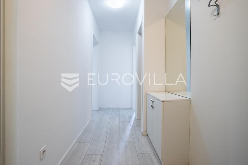 Split-Marjan, eylül ayından itibaren kiralık geniş iki yatak odalı daire - 11