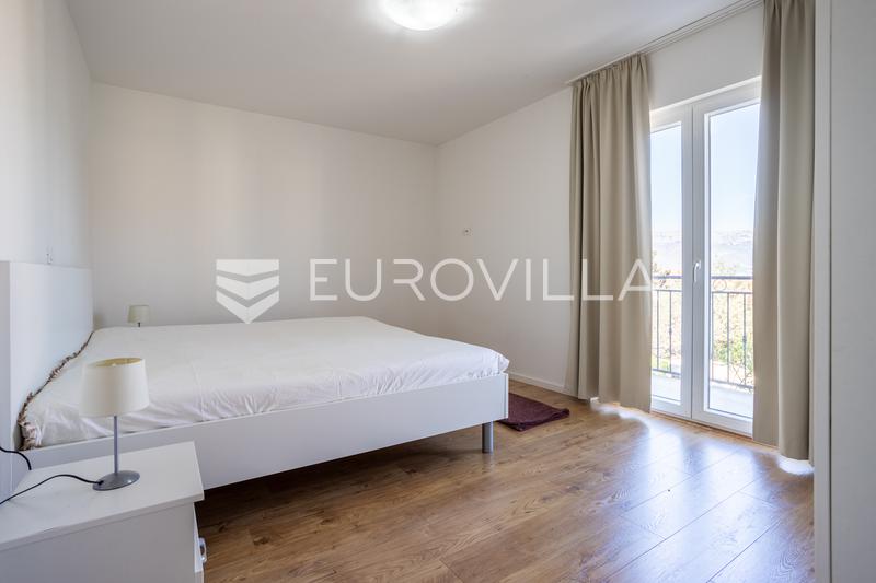 Split-Marjan, eylül ayından itibaren kiralık geniş iki yatak odalı daire - 8