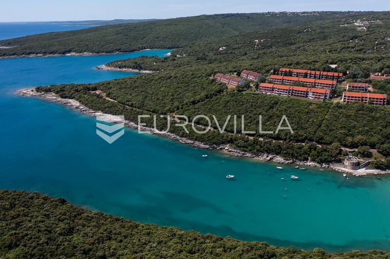 Istrien, Duga Uvala, stueetage, renoveret lejlighed i landsbyen med havudsigt, 150 m fra s - 1