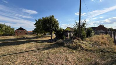 Satnica Đakovačka - Byggtomt 456 m²
