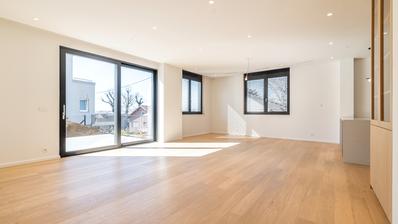 Záhřeb Vrhovec - městská vila se 3 exkluzivními mezonetovými apartmány 4+kk