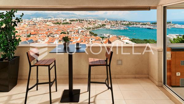 Split, Marjan, lüks üç yatak odalı çatı katı, uzun dönem