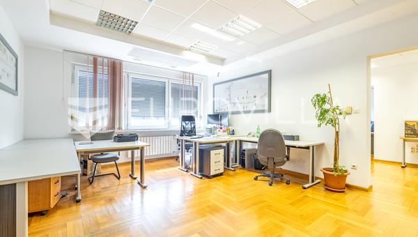Zagreb, Radnička, uredski poslovni prostor 419 m² s parkirnim mjestima