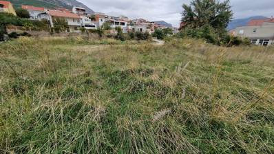 Solin, Gaspini, byggmark uthyres