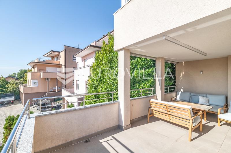 Zagreb, Sveti Duh, elegante apartamento de três quartos, dois terraços, jardim e garagem, 149 m² - 13
