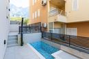 Makarska, attraktiv toværelses lejlighed med en rummelig terrasse, swimmingpool, altaner og en - 4