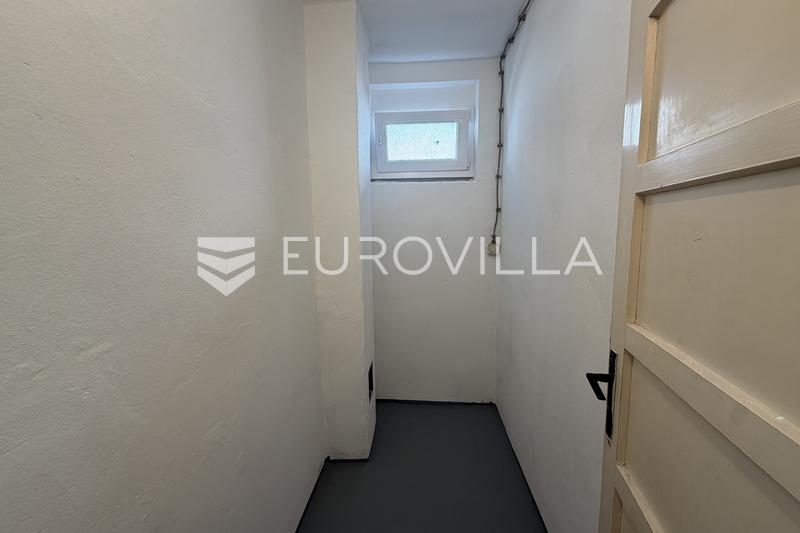 Đakovo - Terrain constructible d'une superficie totale de 1 007 m² - 9