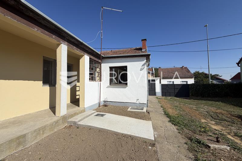 Đakovo - Terrain constructible d'une superficie totale de 1 007 m² - 13