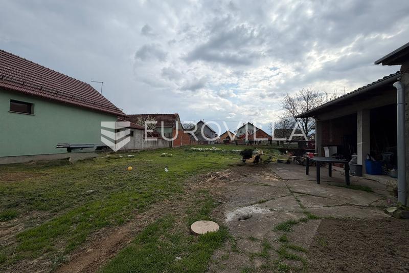 Đakovo - Terrain constructible d'une superficie totale de 1 007 m² - 9