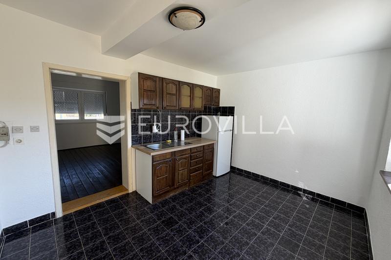 Đakovo - Terrain constructible d'une superficie totale de 1 007 m² - 12