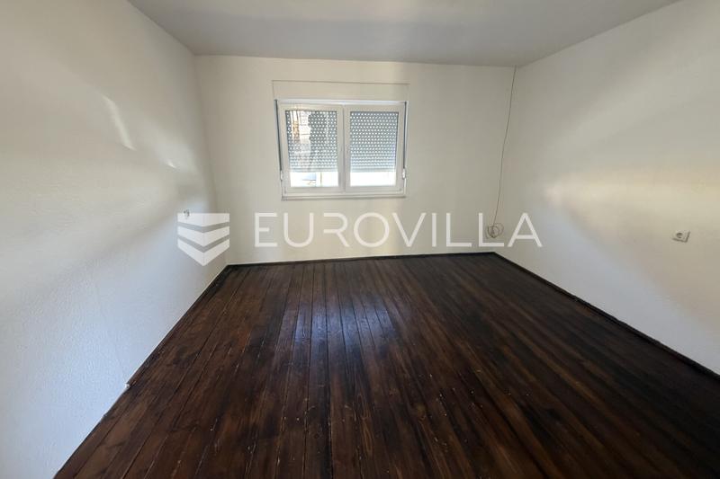 Đakovo - Terrain constructible d'une superficie totale de 1 007 m² - 11