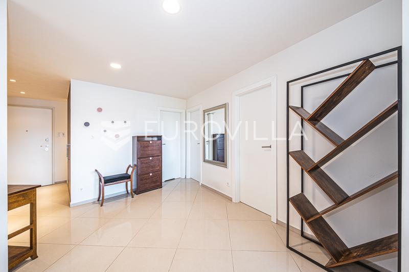Zágráb, Borovje, gyönyörű négyszobás lakás 130 m² - 18