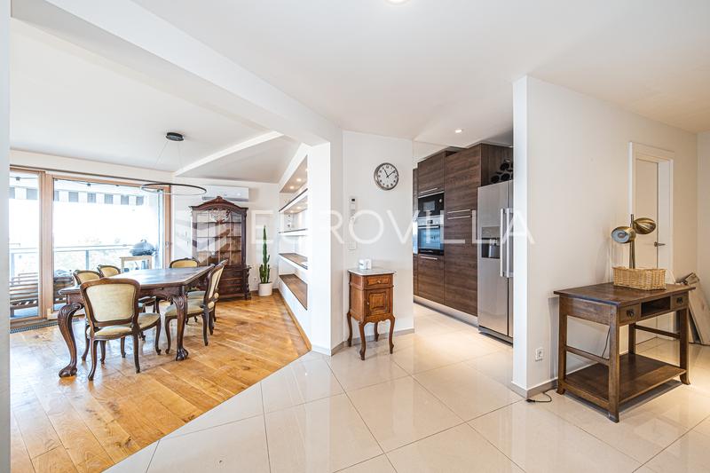 Zágráb, Borovje, gyönyörű négyszobás lakás 130 m² - 17
