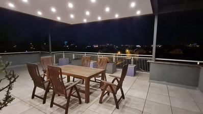Zagreb, Stenjevec, dvoetažan četverosoban penthouse 150 m²