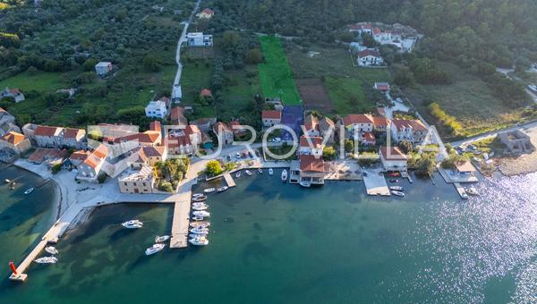 Peljesac, Broce, byggegrund på 2948 m²