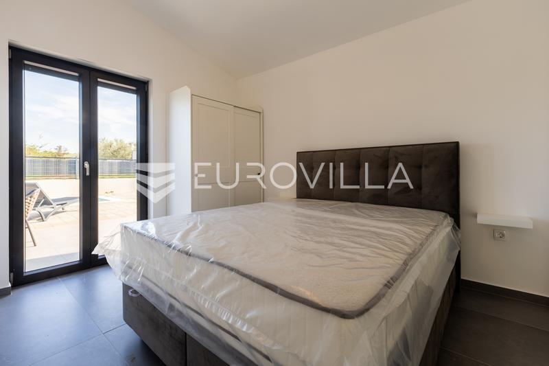 Istria, Poreč, three bedroom single-storey home with a pool and privacy - 15