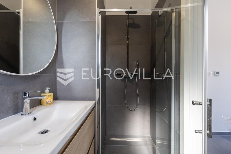 Istria, Poreč, three bedroom single-storey home with a pool and privacy - 18