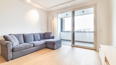 Zagreb, Heinzelova VMD, trosoban stan, PRVI NAJAM, 76 m² garazno parkirno mjesto