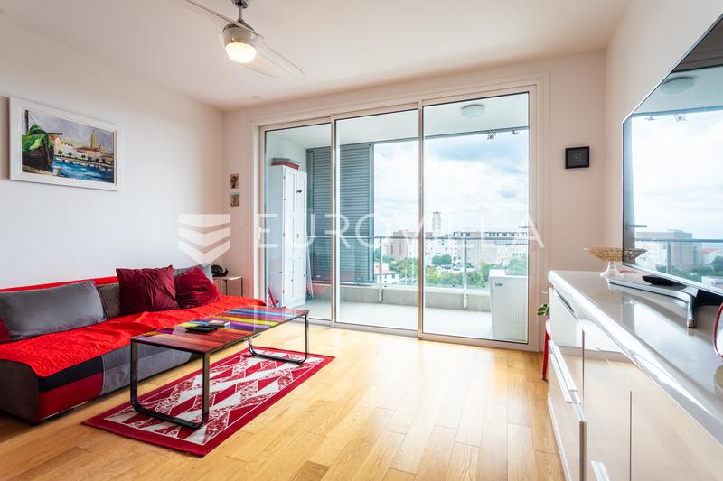 Split, Firule, excellent two-bedroom apartment with sea view - long-term rental
