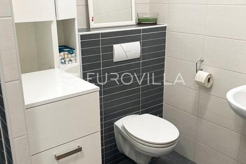 Zagreb, Sveta Klara - kauniisti kalustettu kolmion asunto, 87 m², tilavalla terassilla, p - 11