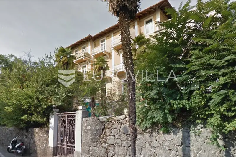 Lovran vila/hotel za adaptaciju površine 1.077 m² na zemljištu 1.126 m² 14