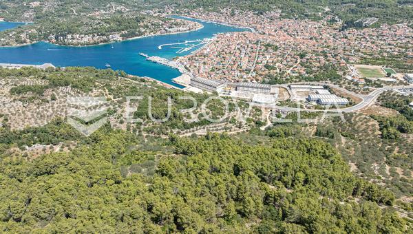Otok Korčula, Vela Luka, poljoprivredno zemljište blizu mora