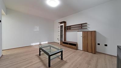 Osijek, Gornji Grad - Renoverad en och en halv-rumslägenhet till salu i det bredare stadscentrumet