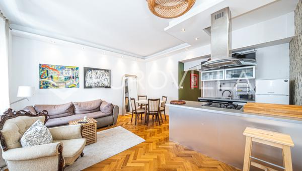 Zagreb, Nova Cesta, apartamento de um quarto de 55 m² com jardim.