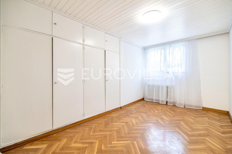 Zágráb, Maksimir, üzlethelyiség 110 m² - 8