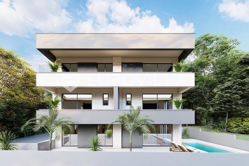 Zadar, Rovanjska, three-bedroom apartment on the ground floor with garden