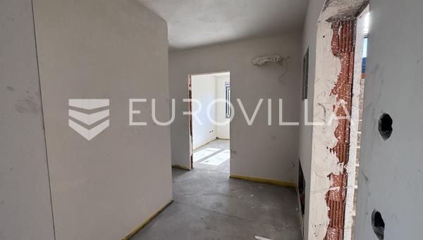 Slavonski Brod, Livada, trobsoban stan 70,41 m² u novogradnji