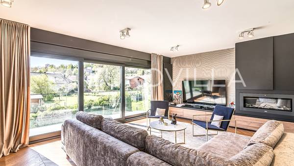 Zagreb, Mlinovi prekrasna dvojna kuća 280 m²