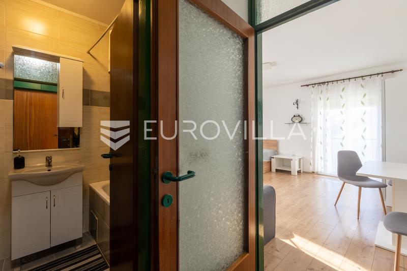 Istrien, Pula, sonnige Ein-Zimmer-Wohnung in einem Gebäude mit Aufzug - 10