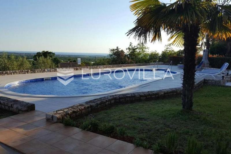 Istria, Kastelir, encantadora casa adosada con piscina compartida. - 10