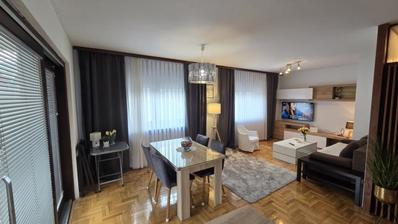 Zagreb, TREŠNJEVKA, prekrasan trosoban stan s terasom, 82 m²