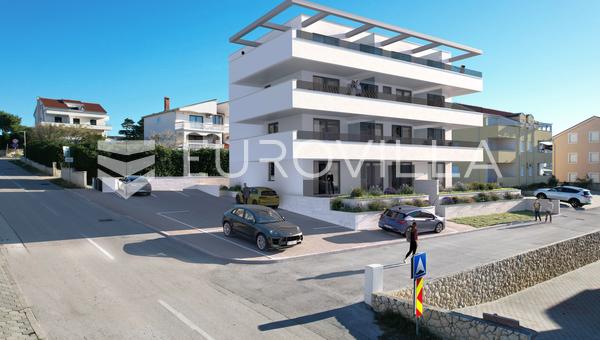 Apartamento de dos dormitorios en Povljana, Pag, a 180 m del mar.