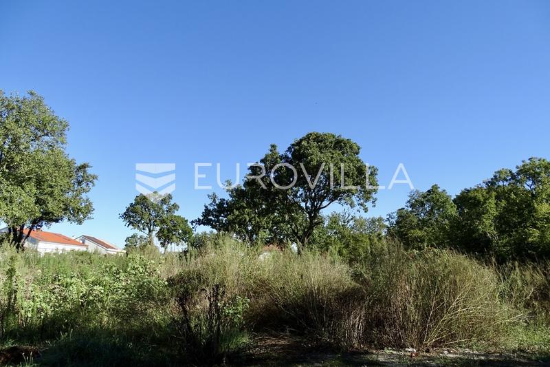 Krk, Njivice, building plot with valid building permit, 519 m², 500 m from the sea - 3