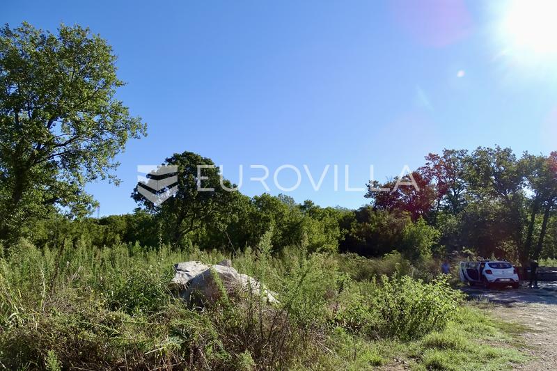 Krk, Njivice, building plot with valid building permit, 519 m², 500 m from the sea - 4