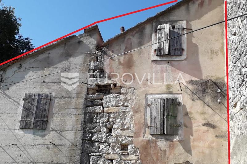 Sinj, Brnaze, kuća iz 18. stoljeća za renovaciju - 10