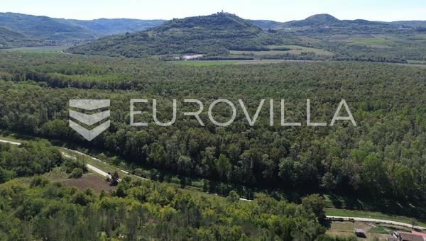 Oprtalj, Livade, terreno edificabile a Livade - Tranquillità istriana a portata di mano da Montona