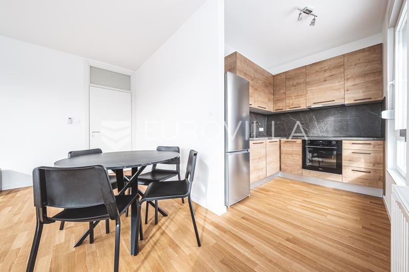 Zagreb, Špansko Oranice, modern three, room apartment 64 m² garage