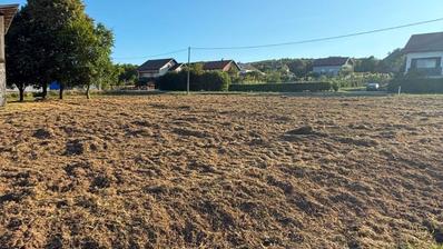 Ozalj, Baugrundstück 6.000 m², gemischte Nutzung